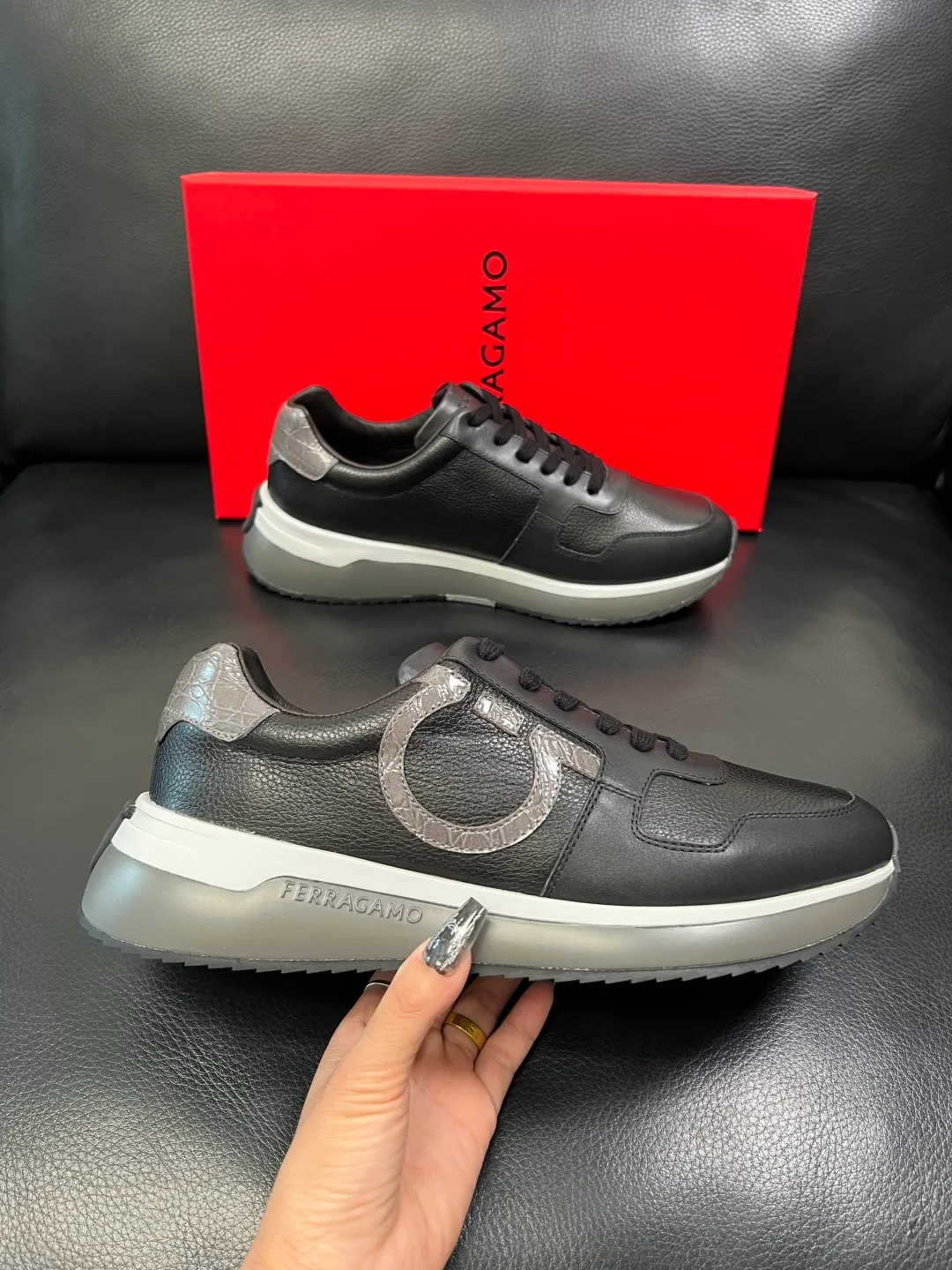 Men's shoes 💰840 Ferragamo High-quality top crafts Ferragamo counters sell original factory configuration at the same time, imported original cowhide from Italy, imported water-dyed cow lining, soles: original factory special original soles are super comfortable, original factory and single goods, welcome to compare at the same time at the counter, code number 38-44 (customized 45 46)